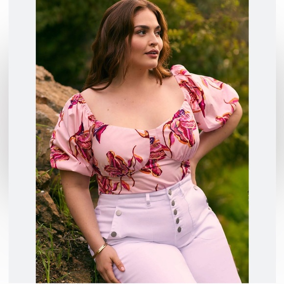 Eloquii Elements Women's Plus Size Smocked Cropped Top with Puff Sleeves Pink - Picture 3 of 9